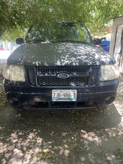2004 Ford Explorer