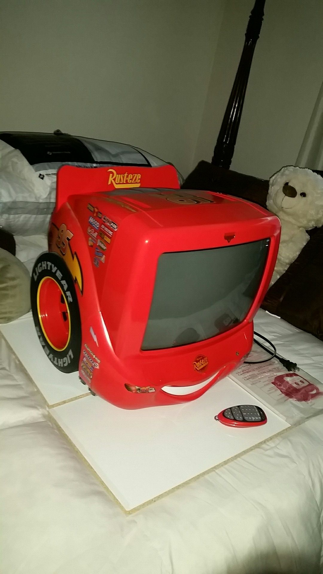 Disney Cars Lightning McQueen TV with DVD player