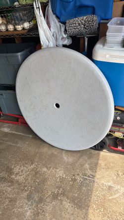 Free patio table top