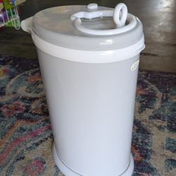 Ubbi Metal Diaper Pail