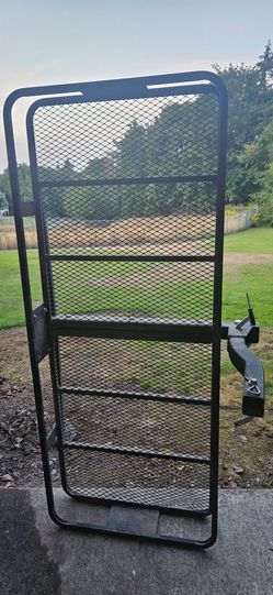 Hitch Cargo Carrier