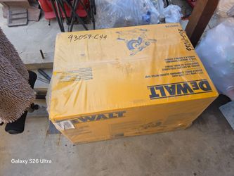 DeWalt DWS779 12" Double Bevel Sliding Miter Saw