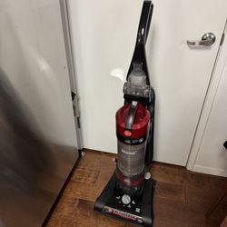 Hoover Wind Tunnel Upright  Vacuum 