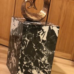 Stunning Marble Black and White Side table