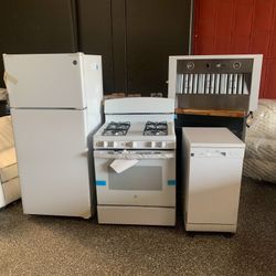 Apartment/ADU Kitchen Appliance Bundle Deal
