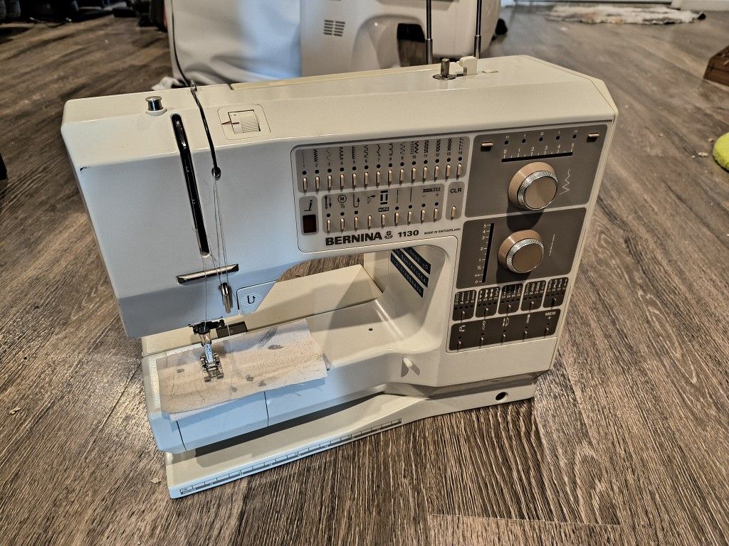 Bernina 1130 Sewing Machine