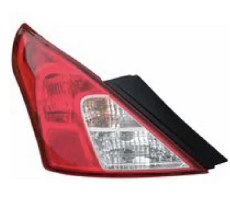 NEW Dorman Driver Side Tail Light Assembly M# 1571431 Compatible with Select Nissan Models