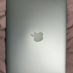 MacBook Air (13-inch, 2017)
