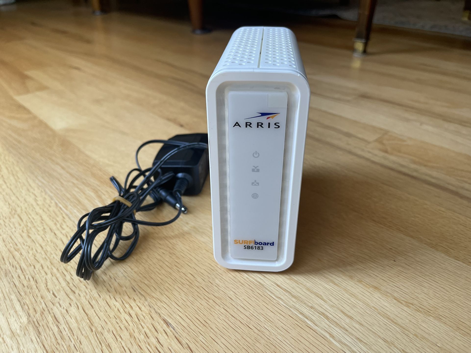 Arris SB6183 700mbps xFinity modem