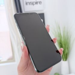iPhone 11 Pro LCD DOT in screen Unlocked