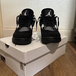 Jordan 4 White Thunder