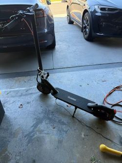 I8 electric scooter
