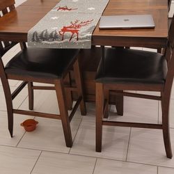 Dining set