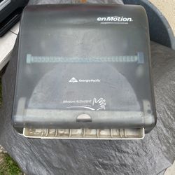 enMotion Paper Towel Monitors