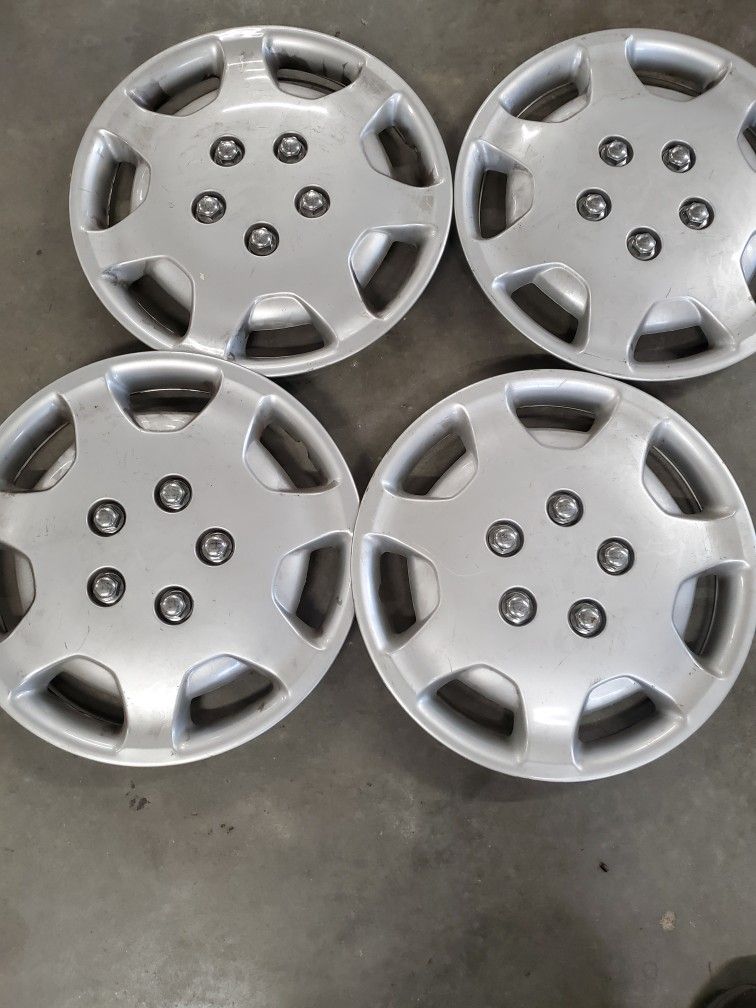 15" hud caps 4 for 20.