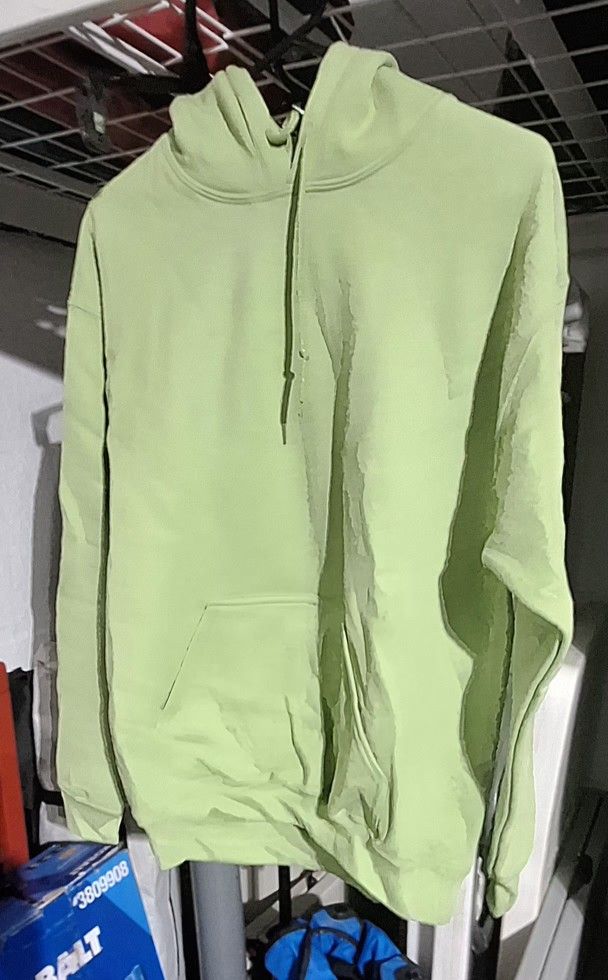 (BB - 38) GILDAN GREEN HOODIE FRONT POUCH SIZE MEDIUM 