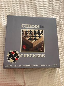 Chess & Checkers Deluxe Vintage Game Set