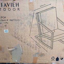 Safavieh Outdoor Chair