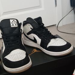 Nike Air Jordan 1 Mid SE 'Diamond