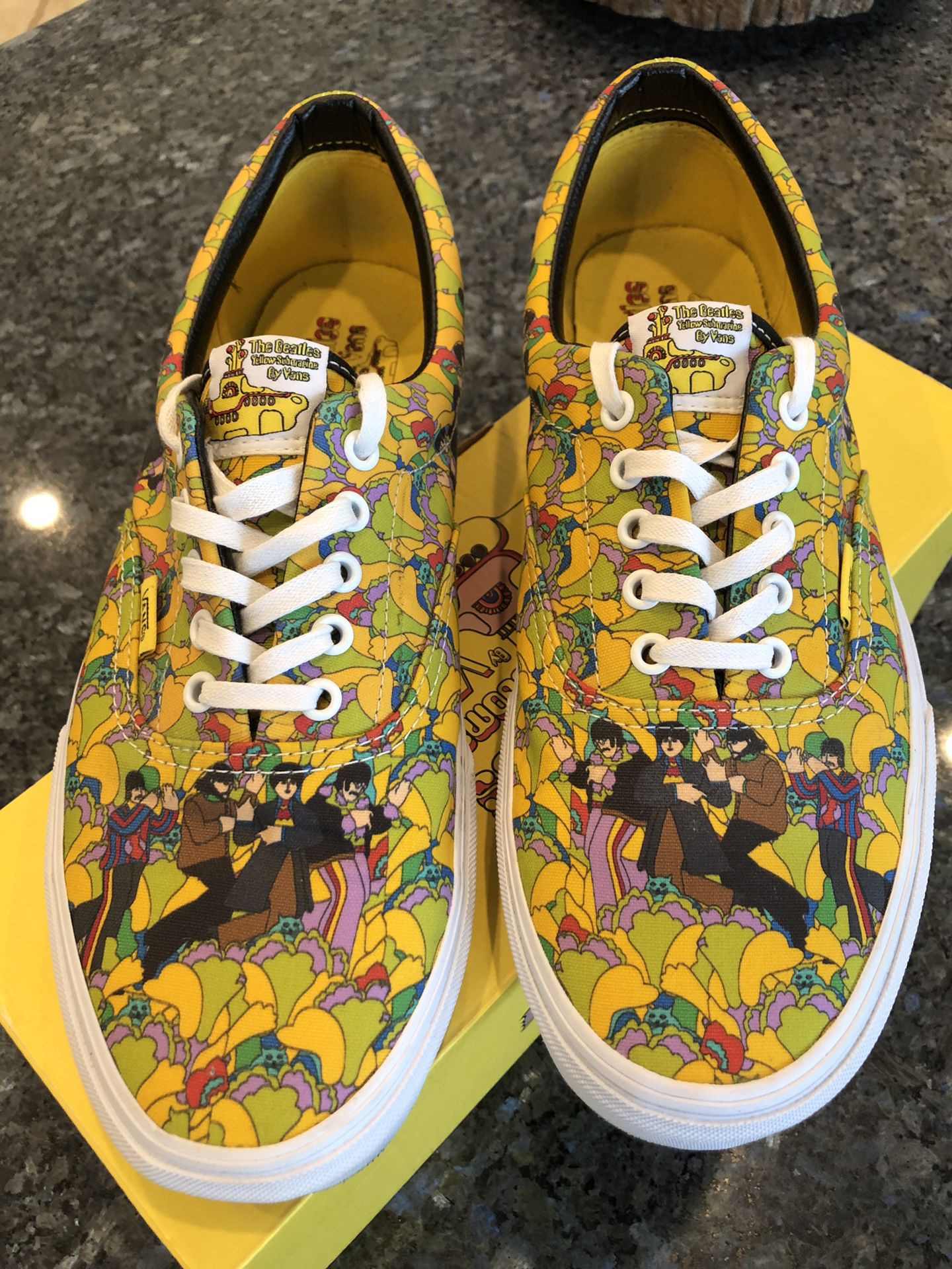 slachtoffer Habitat Hiel Limited Edition | Beatles Yellow Submarine x Vans Collab Shoes - Size 11.5  for Sale in Simi Valley, CA - OfferUp