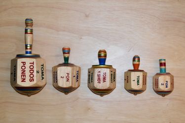 Artesanias Mexicanas (Toma Todos, Trompos, Baleros)