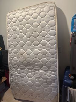 Twin Mattress Quilted White