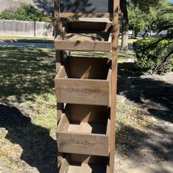 farmhouse-style wooden produce stan 65$