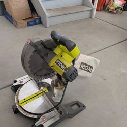 Ryobi Saw