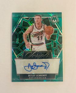 2024-25 Panini Mosiac Basketball - Detlef Schrempf - Scripts Green Prizm Autograph Card - no Ms-DSS - Mint Condition