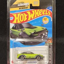 Hot Wheels 🔥 🛞,  $8 Miata, Protective Display Case Included! Obo