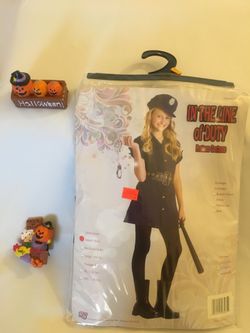 Hallowen costume 🎃 👮🏼‍♀️POLICE GIRL 👮🏼‍♀️🎃 SZ 4-6 small