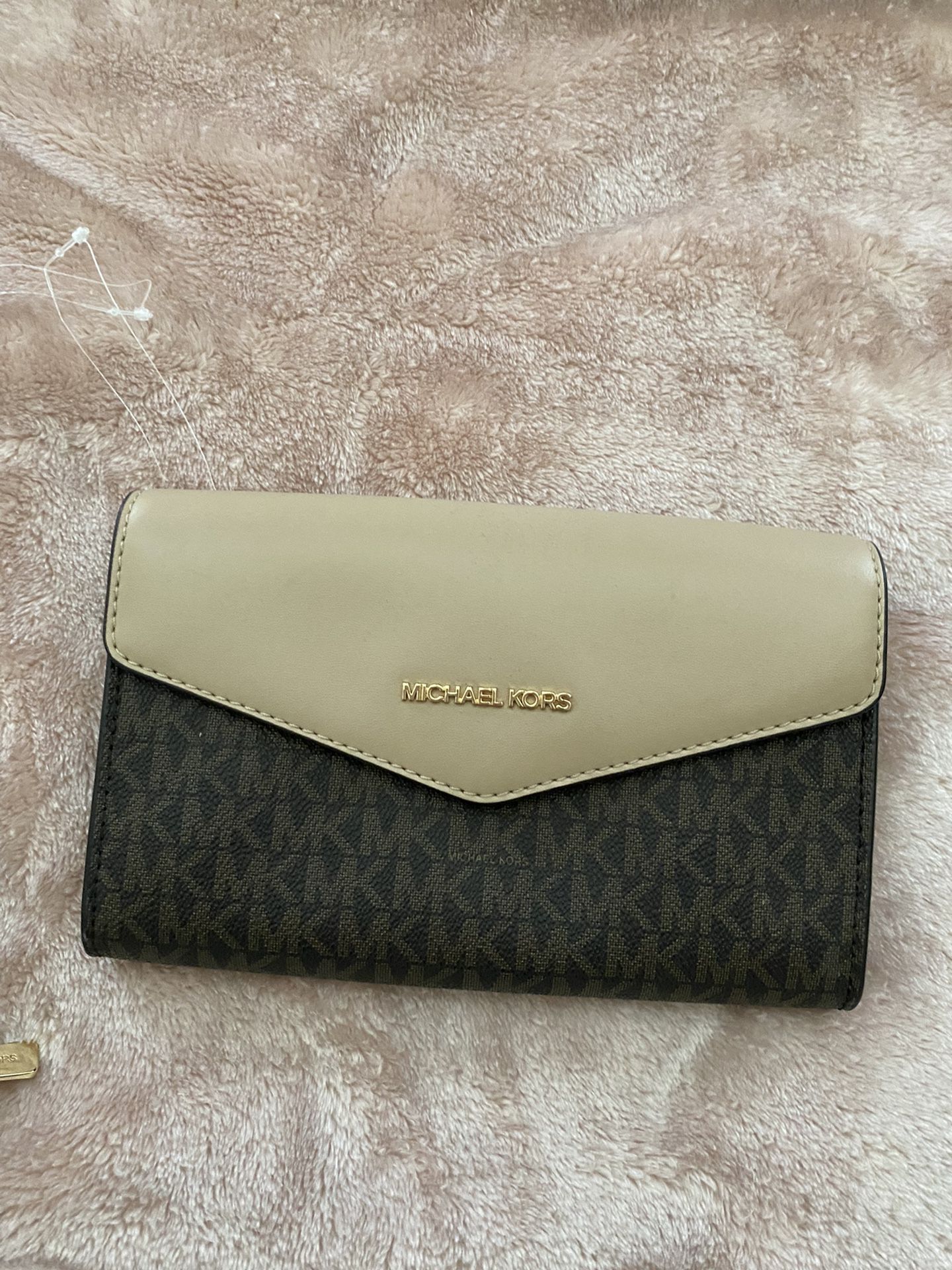 Michael Kors wallet/small purse
