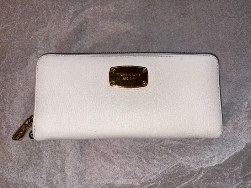 Michael Kors  #33