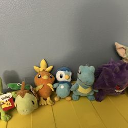 Pokémon And Baby Yoda Dolls/collectibles 