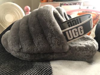 UGG Fluff Yeah Slide Slippers Gray size 5