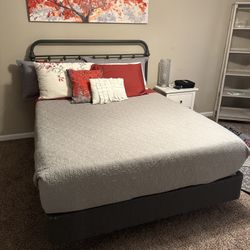 Bed Frame & Mattress