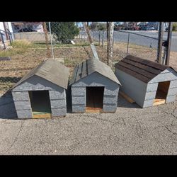 Dog Houses 32 " X 4ft Ready For Pickup 