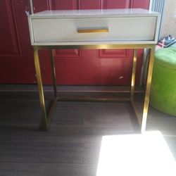 Side end table or small desk