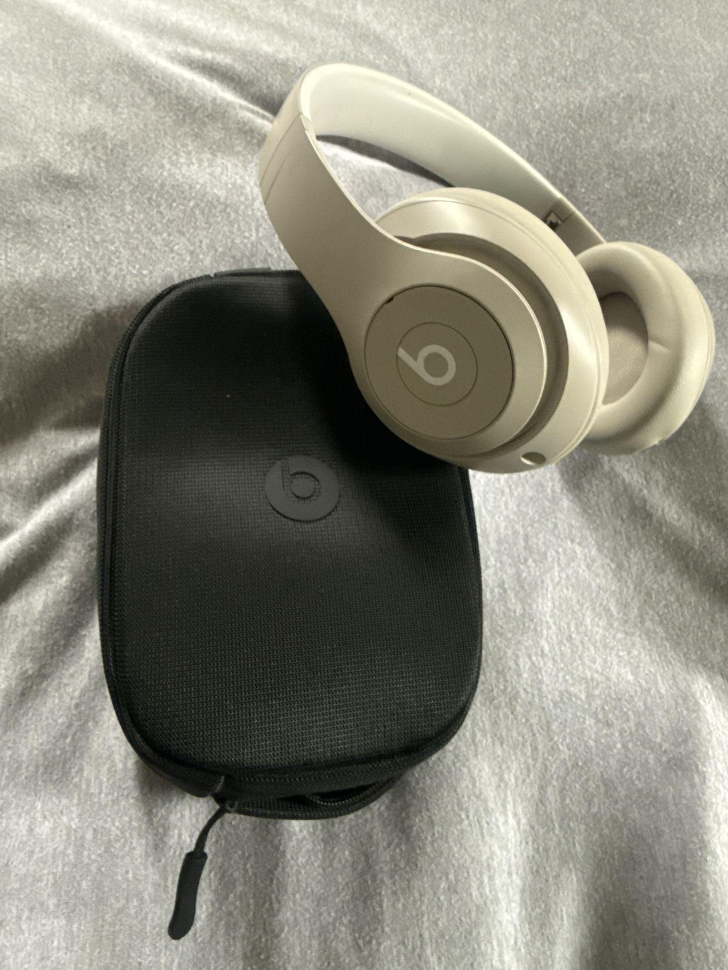 Beats Studio Pro