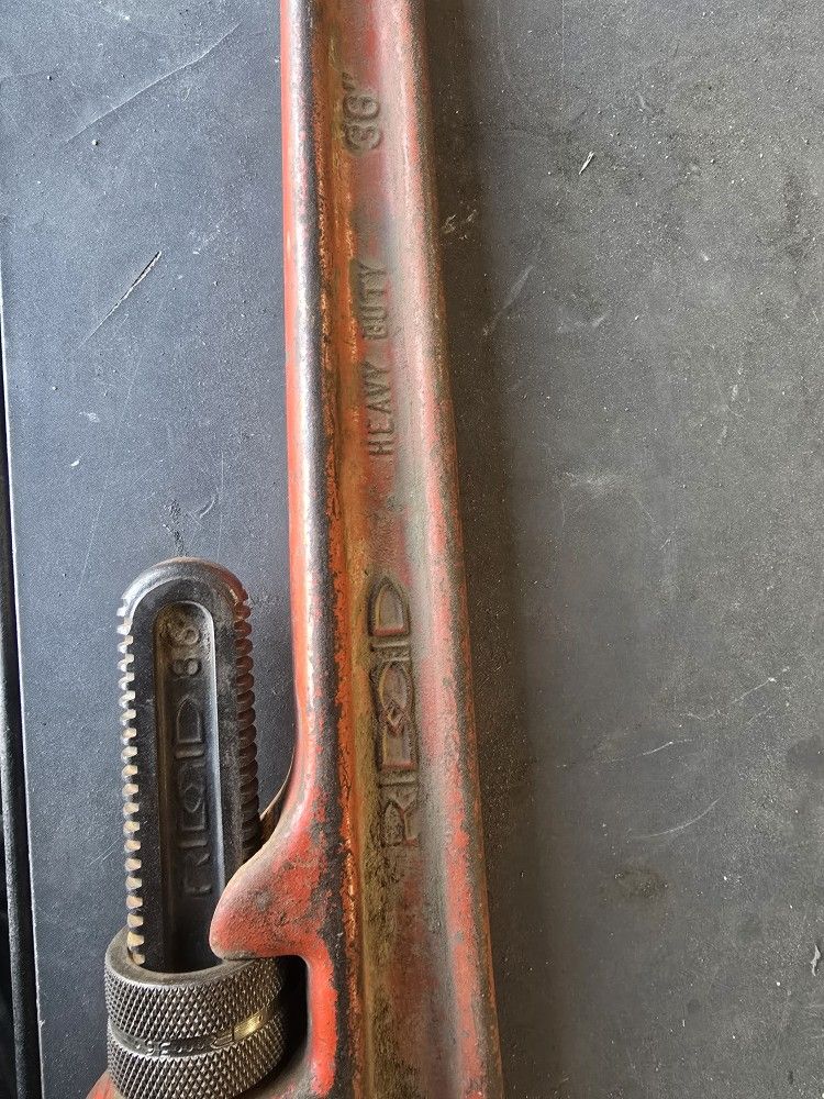 Pip Wrench 
