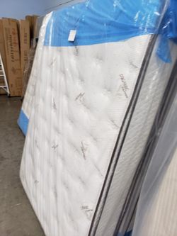 Full size double pillow top sets $325