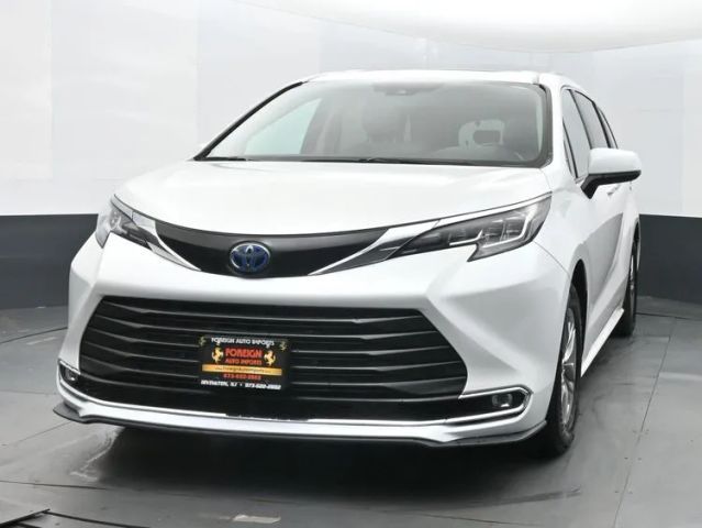 2023 Toyota Sienna
