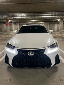 2018 Lexus IS 300FS sport
