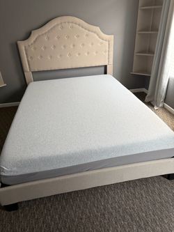 Upholstered Bed Frame with Tufted Headboard