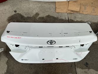 2025-2026 TOYOTA CAMRY TRUNK LID OEM