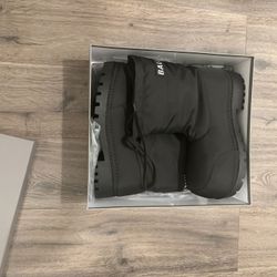 Balenciaga Alaska Ski Boot