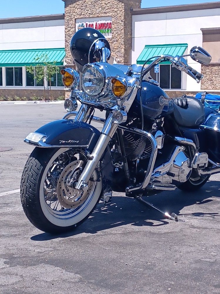 2005 Road King Peace officer edition