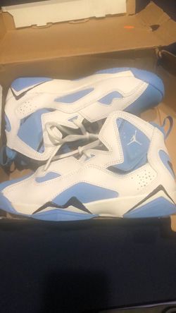 Air Jordan True Flight Sneakers White University Blue  SIZE 5 boys