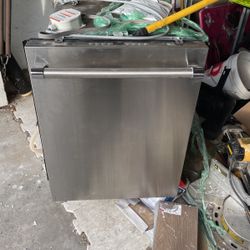 Thermador 24 Dishwasher