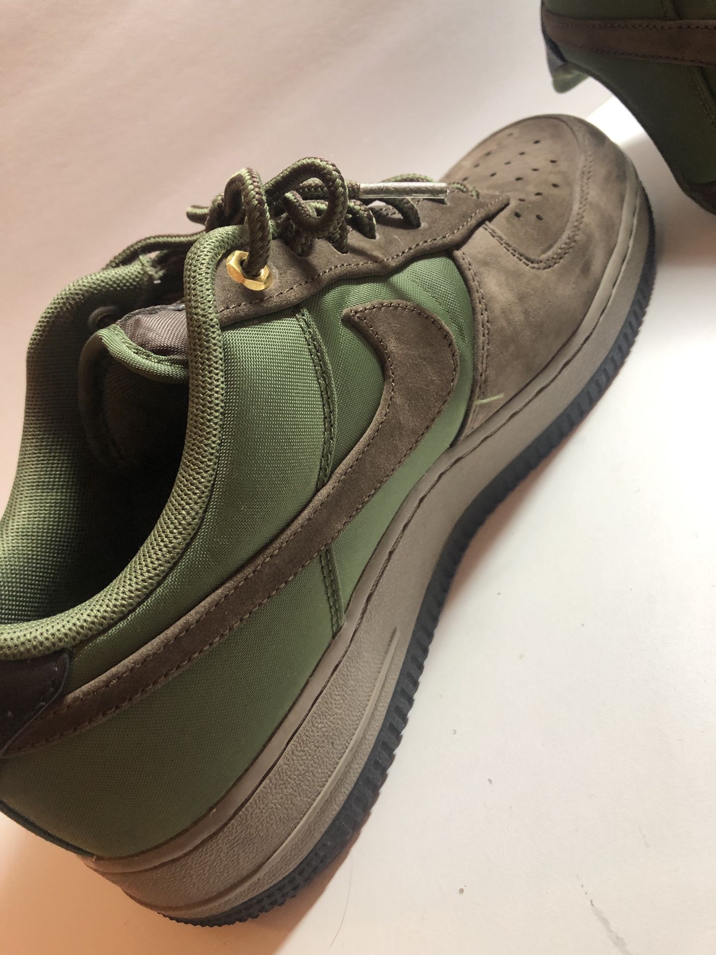 Nike Mens 8.5 Air Force 1  & Accessories